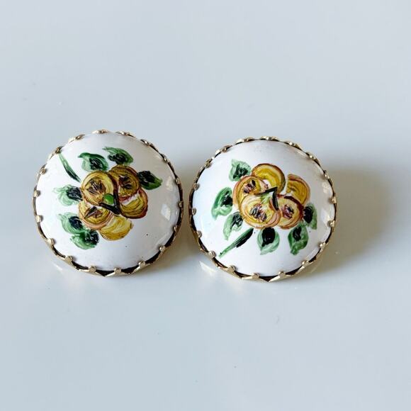 Vintage Hand Painted Floral Porcelain Clip-On Earrings White Yellow Green - Picture 2 of 9